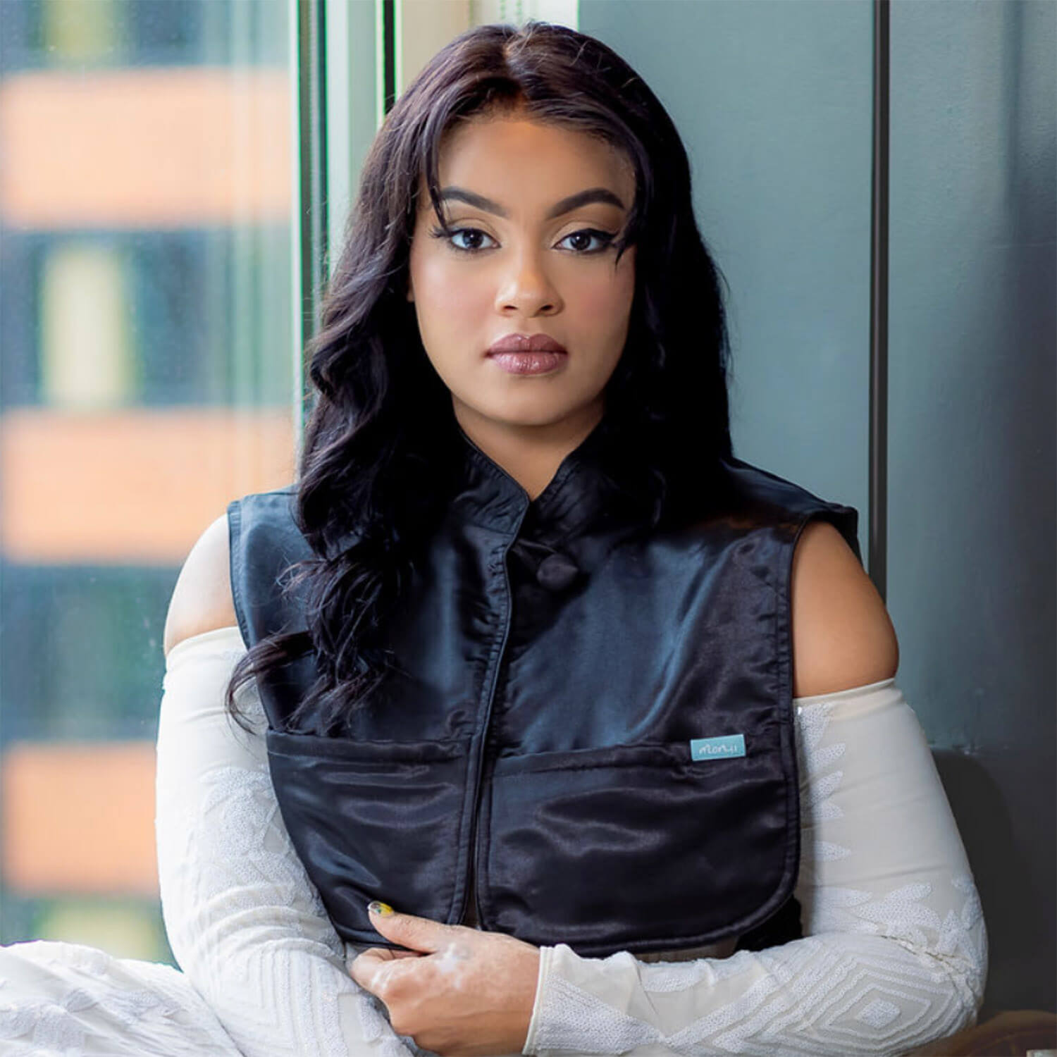 Moonlight Black Bridal Beauty Cape