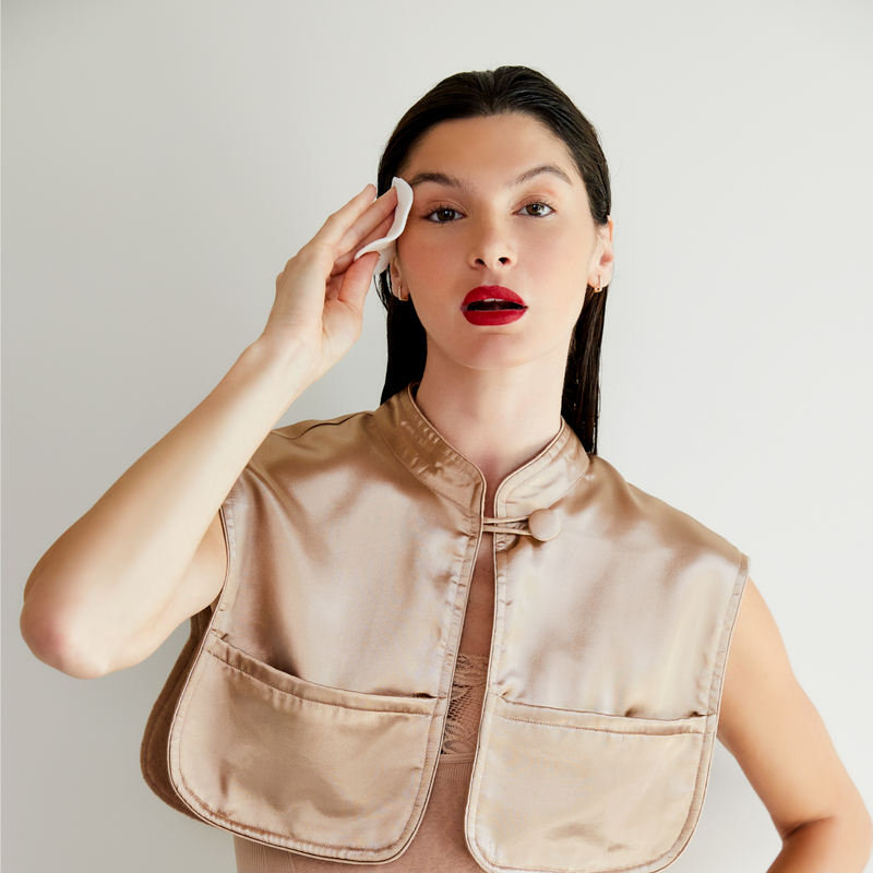 Monii Beauty Cape Makeup, Hair, and Everyday Routine Beauty Accessory